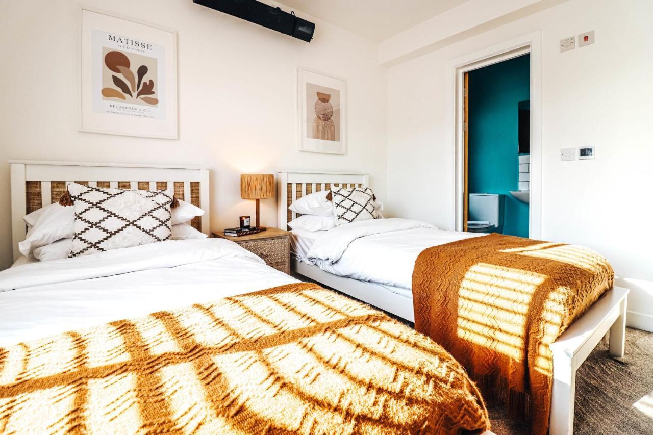 Principality View Apartment Two, By Solace Stays كارديف المظهر الخارجي الصورة